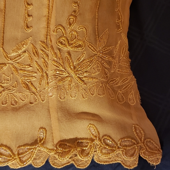 Sleeveless silk chiffon beaded top - Picture 5 of 7